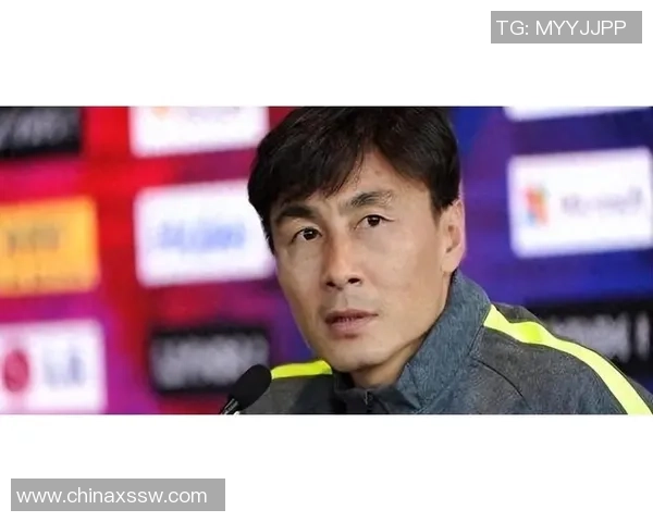 铁血后卫李玮锋的绿茵传奇与中国足球精神风云再起